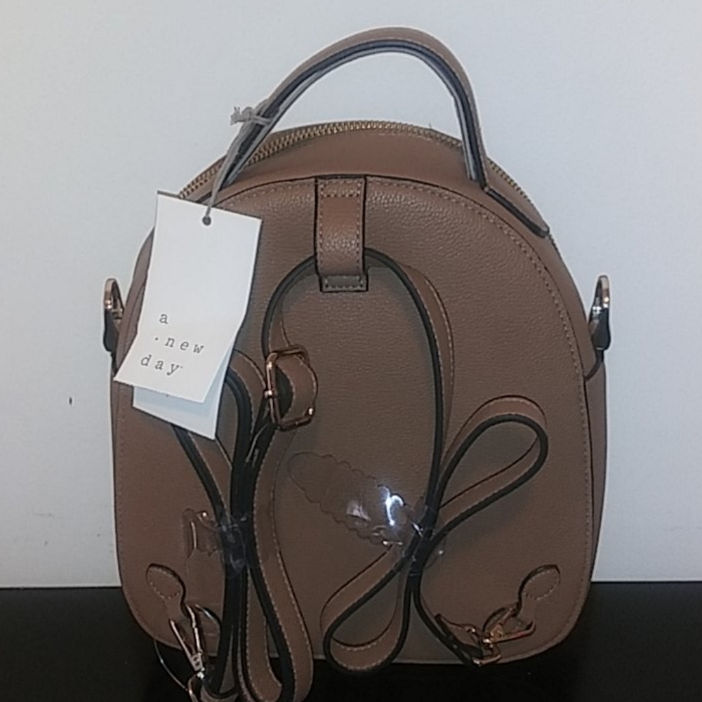 Tan Backpack With Inside & Outside Pockets - Picture 3 of 7